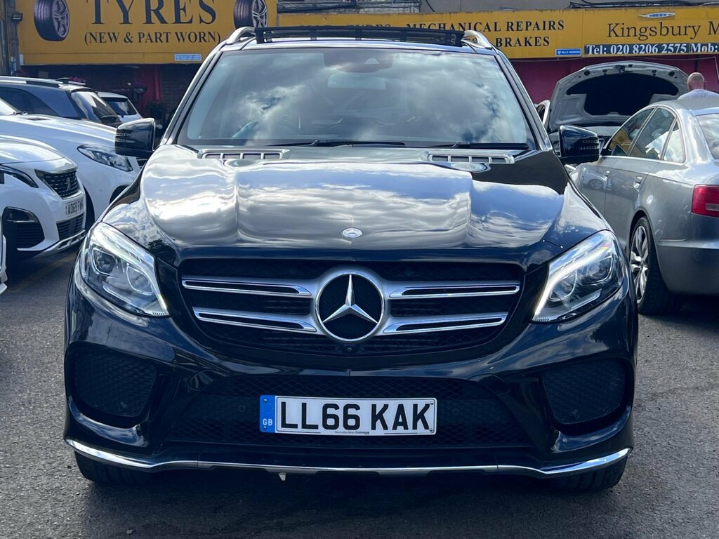 Mercedes-Benz GLE Class 3.0 Gle350d V6 Amg Line Premium G-tronic 4Matic LL66KAK Black #3