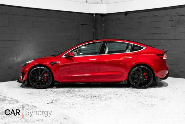 Tesla Model 3 Motor Performance Saloon LC20GHG Red #4