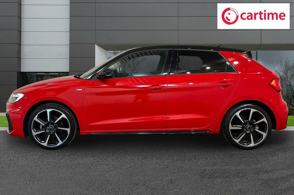 Audi A1 1L Black Edition DE22NDK Red #3