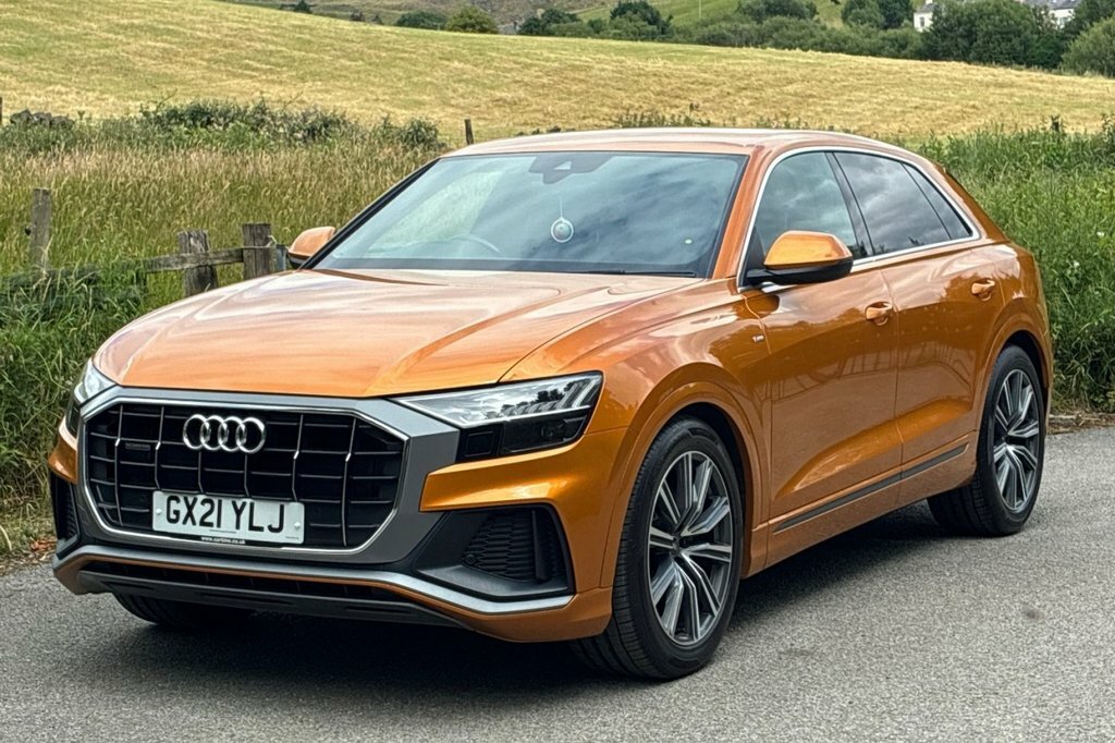 Audi Q8 3L S Line GX21YLJ Orange #3