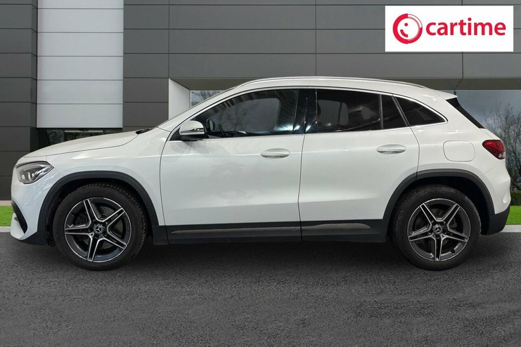 Mercedes-Benz GLA Class 2L Amg Line White #3