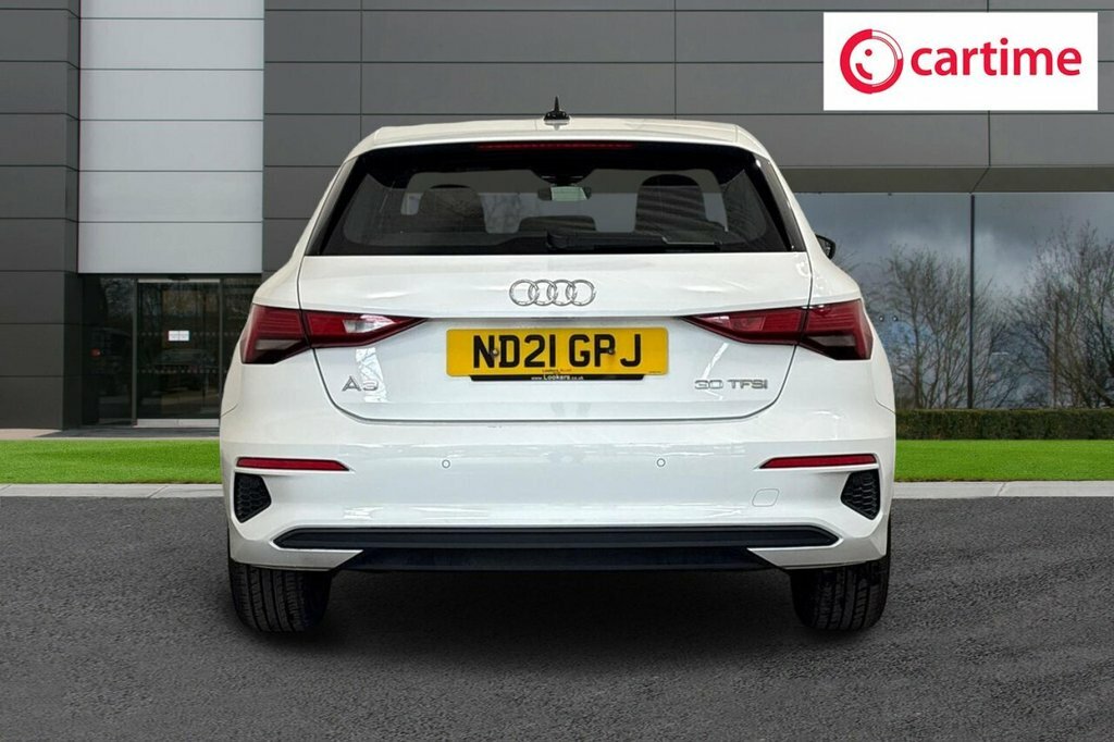 Audi A3 1L Technik ND21GPJ White #5