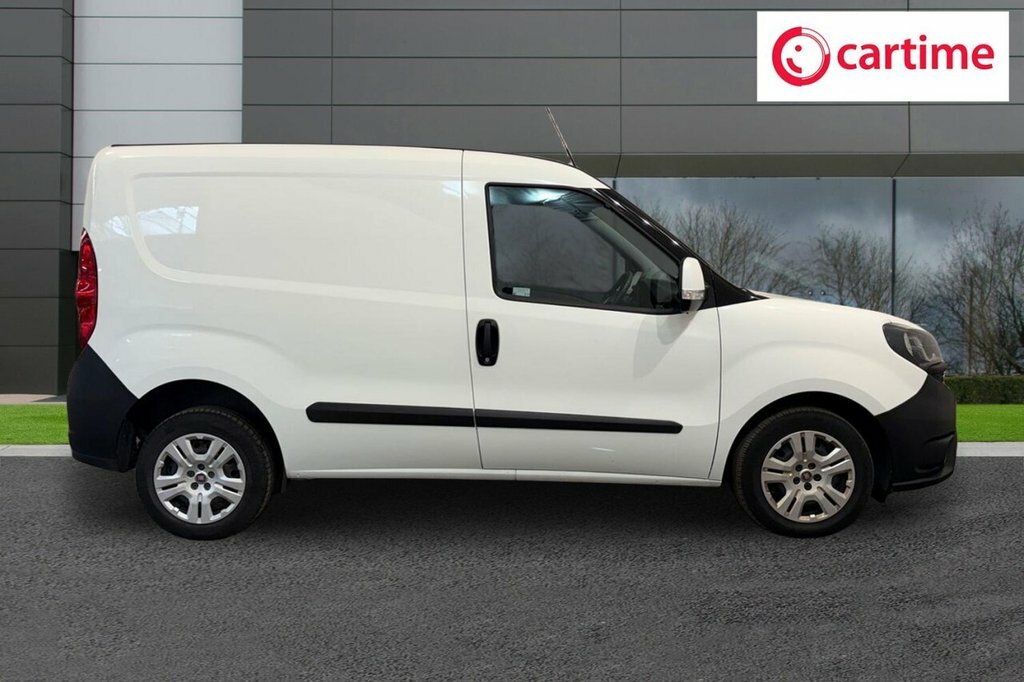 Fiat Doblo 1.6L Sx White #2