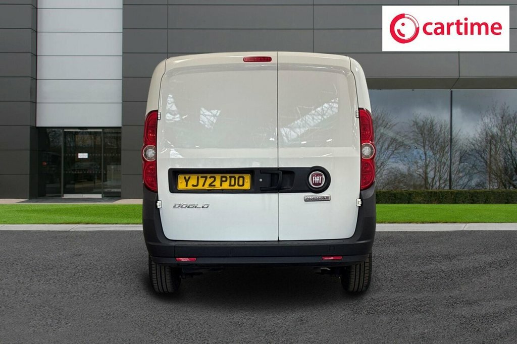 Fiat Doblo 1.6L Sx White #5