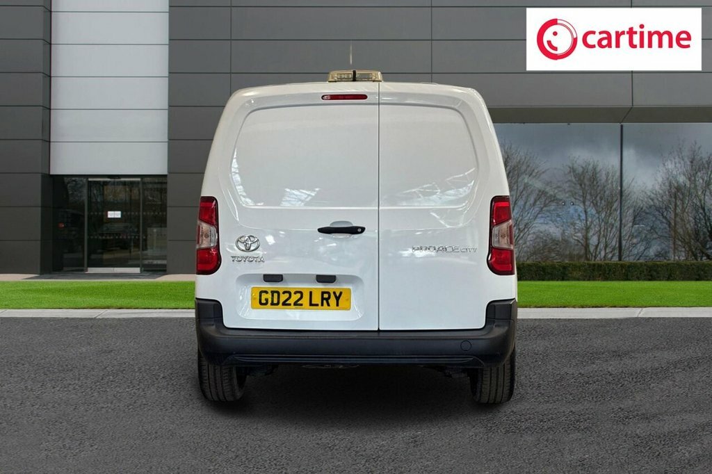 Toyota Proace City 1.5L Active White #5