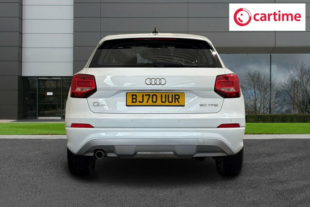 Audi Q2 1L Sport White #5