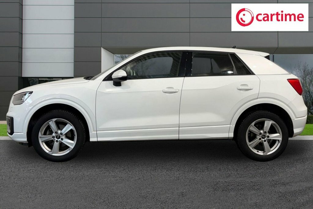 Audi Q2 1L Sport White #3