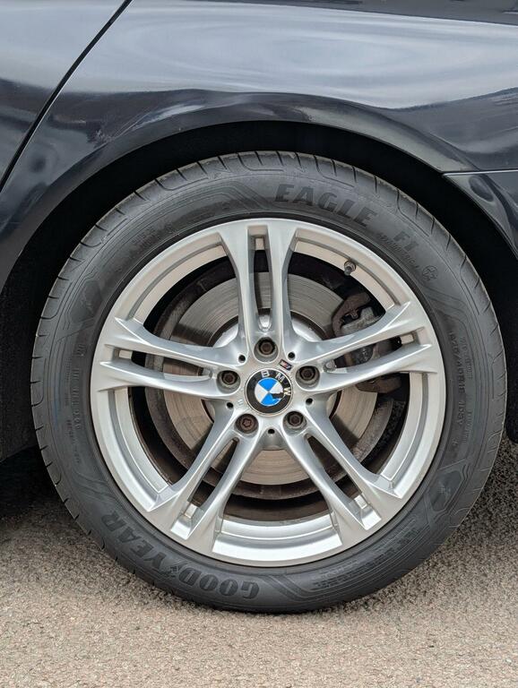 BMW 5 Series 2.0 520D Luxury Euro 6 Ss Silver #36