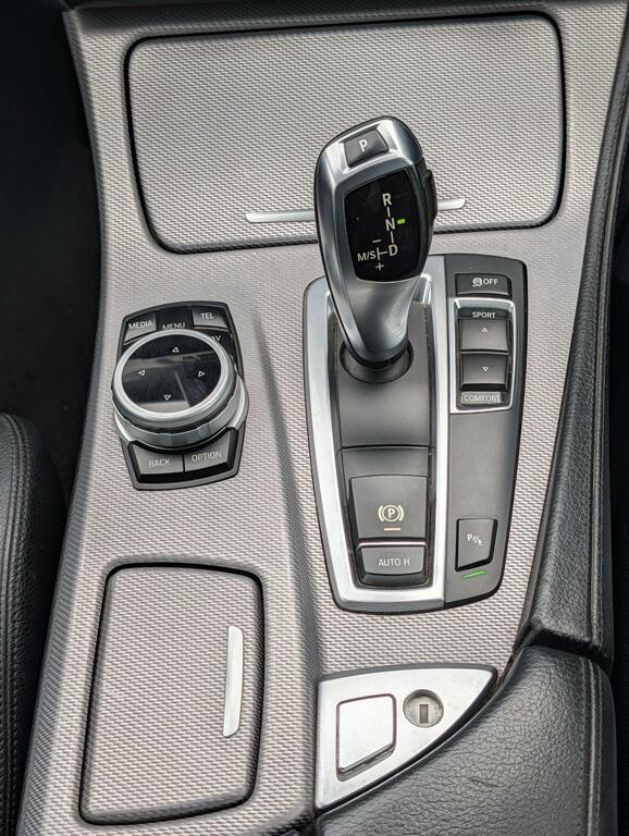 BMW 5 Series 2.0 520D Luxury Euro 6 Ss Silver #19