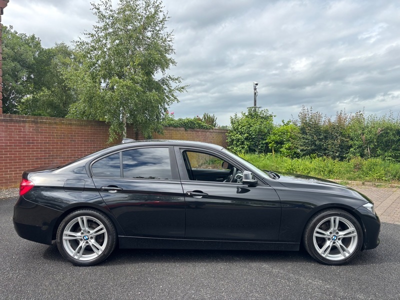 BMW 3 Series 320D Ed Plus Blue #6