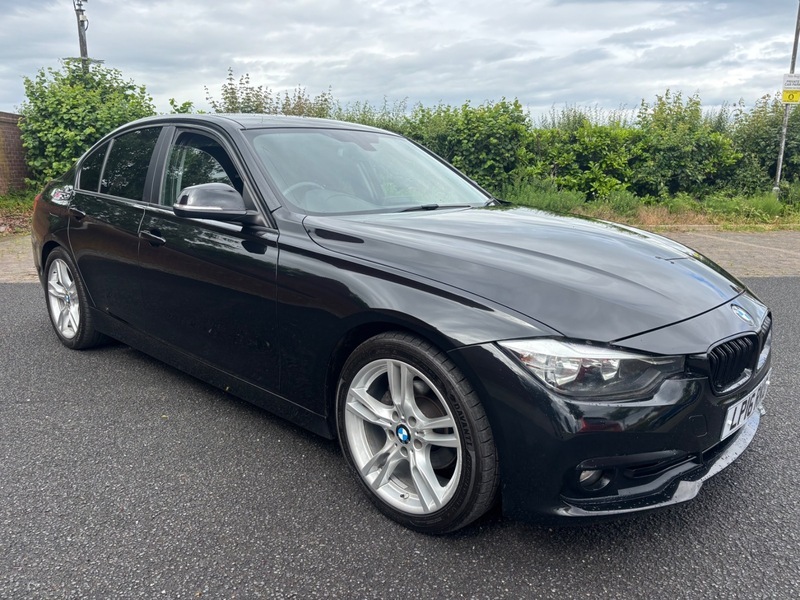 BMW 3 Series 320D Ed Plus Blue #4