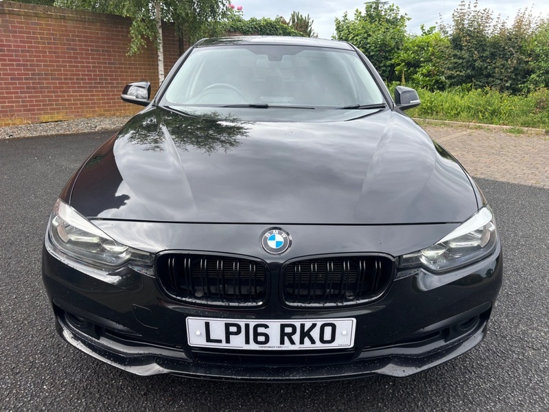 BMW 3 Series 320D Ed Plus Blue #3