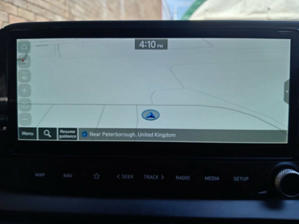 Hyundai Bayon 1L Premium Red #4