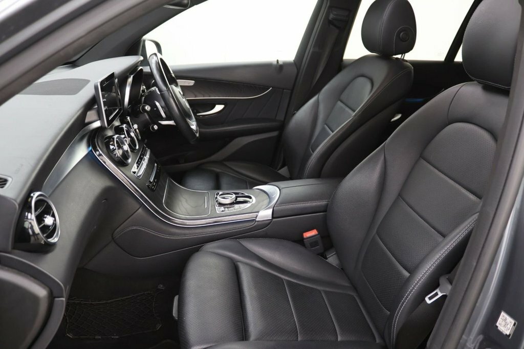 Mercedes-Benz GLC Class 300D 4Matic Amg Line Premium Pls 9G-tronic Black #19