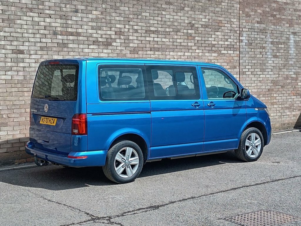 Volkswagen Transporter Shuttle 2L Se Blue #3