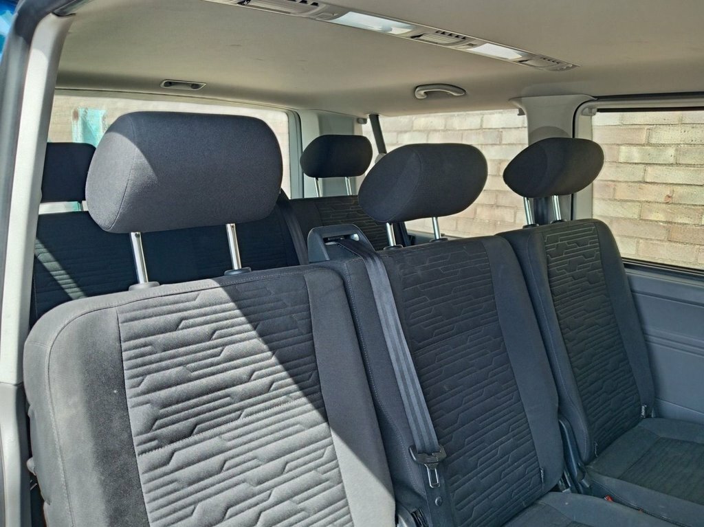 Volkswagen Transporter Shuttle 2L Se Blue #5