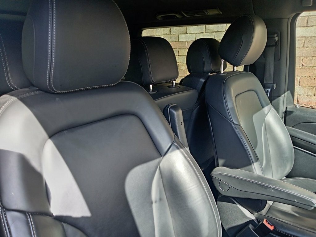 Mercedes-Benz V Class 2L Sport Silver #5