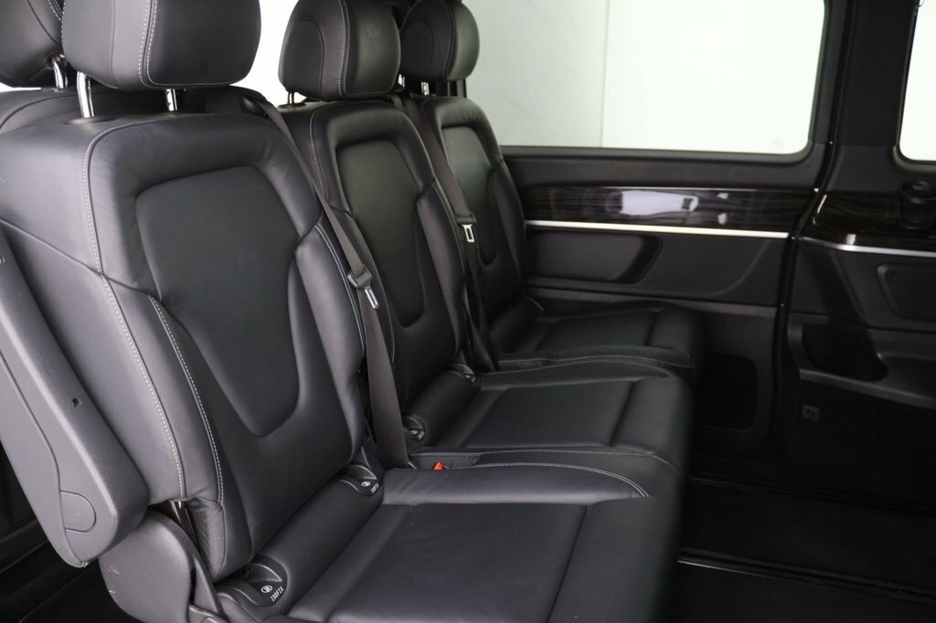 Mercedes-Benz V Class V300 D Amg Line 9G-tronic Black #19