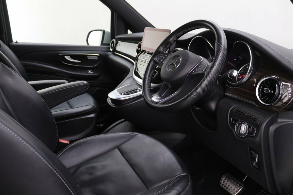 Mercedes-Benz V Class 2L Sport Silver #5
