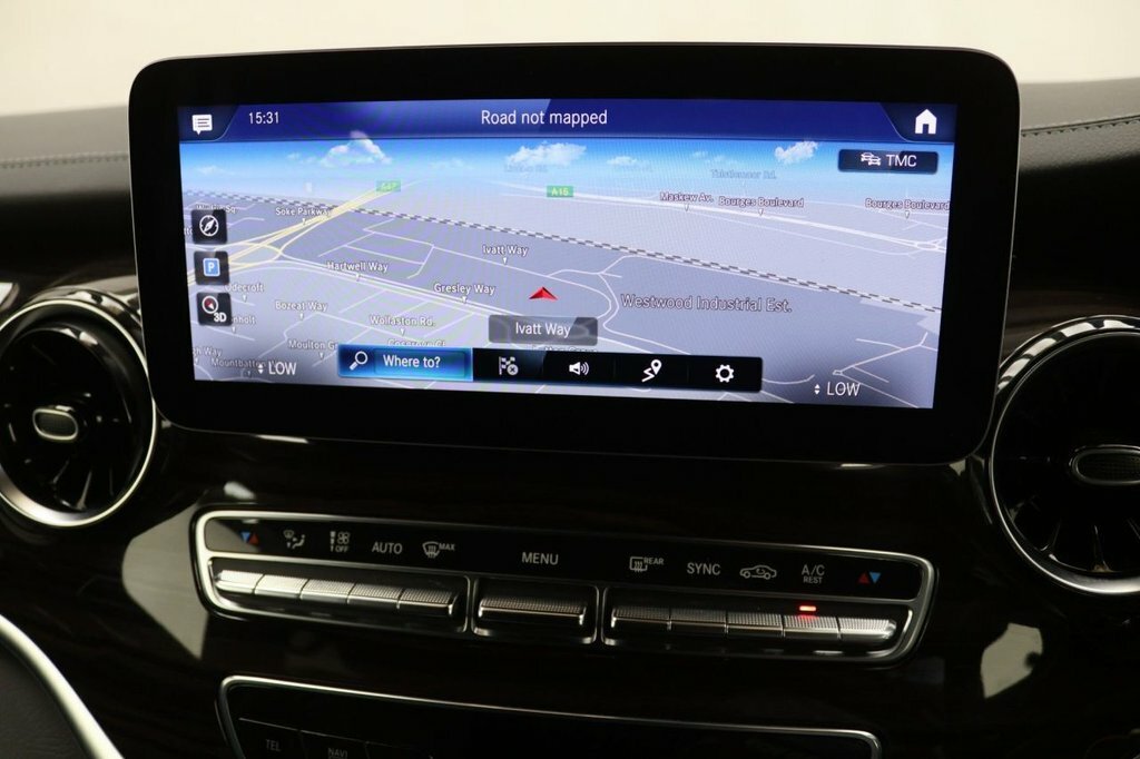 Mercedes-Benz V Class V300 D Amg Line 9G-tronic Black #10