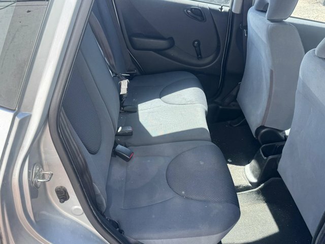 Honda Jazz 1.4 I-dsi Se Cvt-7 Blue #8
