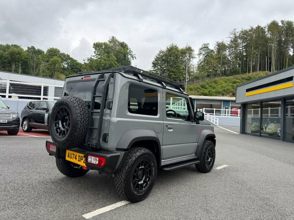 Suzuki Jimny Estate Grey #4