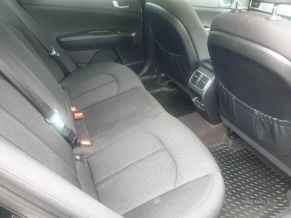 Kia Optima 2017 1.7 Crdi 3 Sportswagon Dct Euro 6 Silver #9