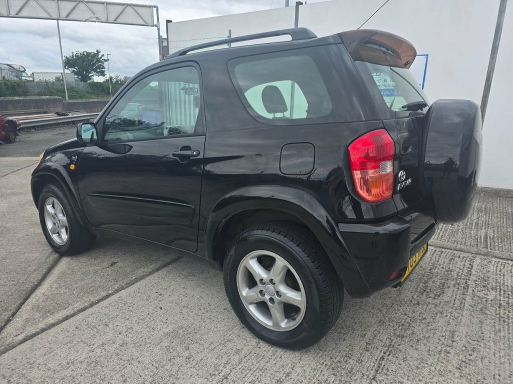 Toyota Rav 4 2L Nrg Black #3