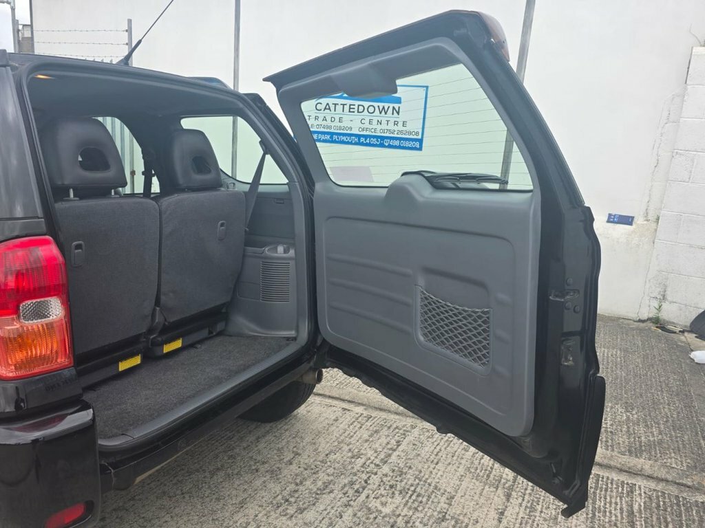 Toyota Rav 4 2L Nrg Black #6