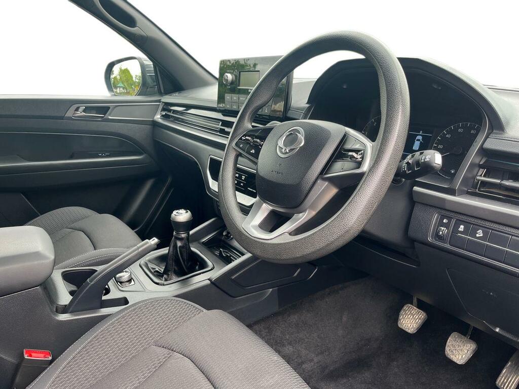 SsangYong Musso 2.2D Saracen Pickup Double Cab 4Wd Silver #10