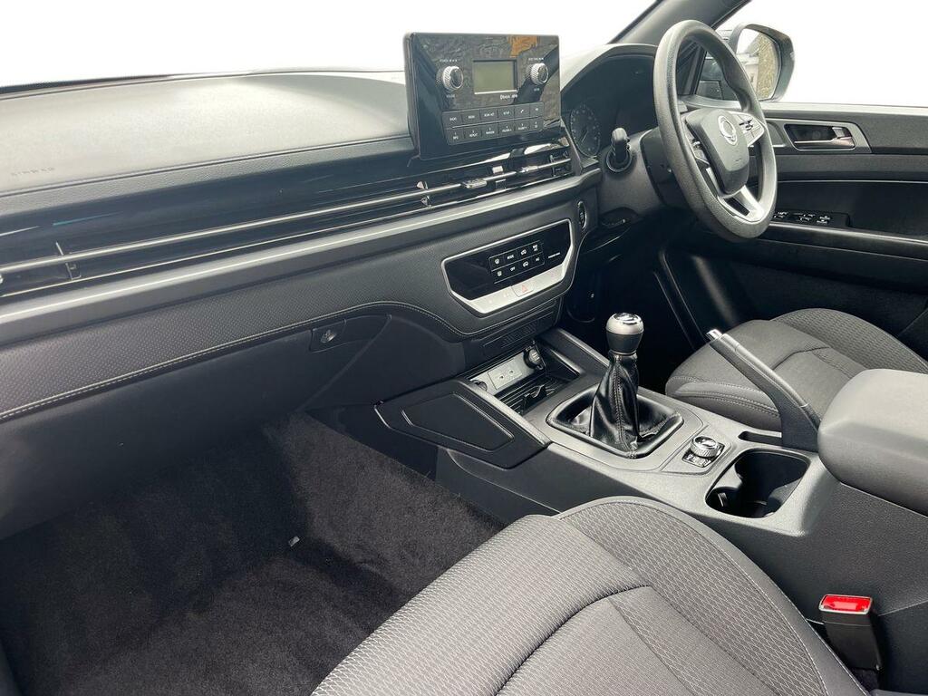 SsangYong Musso 2.2D Saracen Pickup Double Cab 4Wd Silver #13