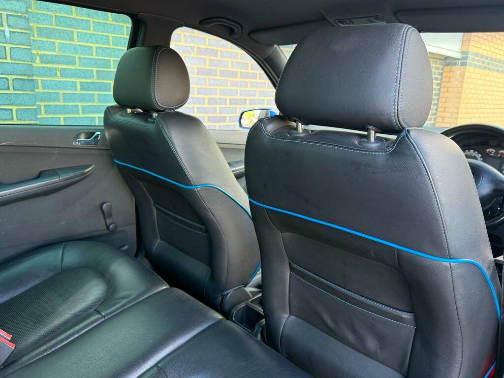 Skoda Fabia 1.2 Htp 12V 2 Hatchback 140 Gk Yellow #22