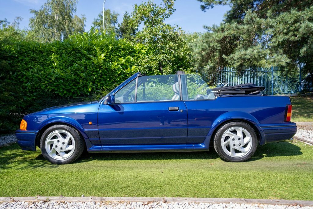 Ford Escort 1.3L Eclipse 62 Bhp Red #59