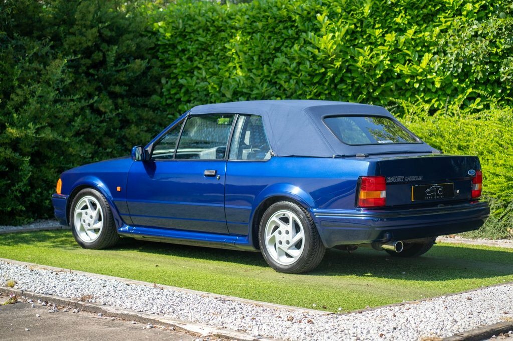 Ford Escort 1.3L Eclipse 62 Bhp Red #71