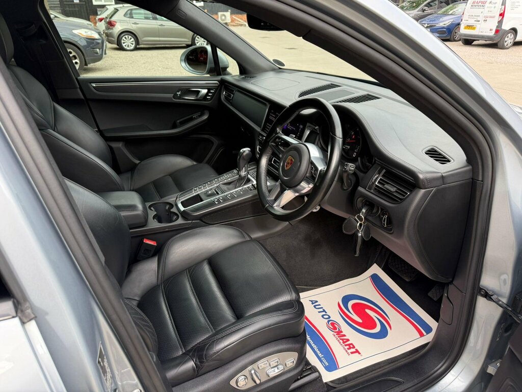 Porsche Macan Suv 2.9T V6 Gts Pdk 4Wd Euro 6 Ss 202070 Red #20