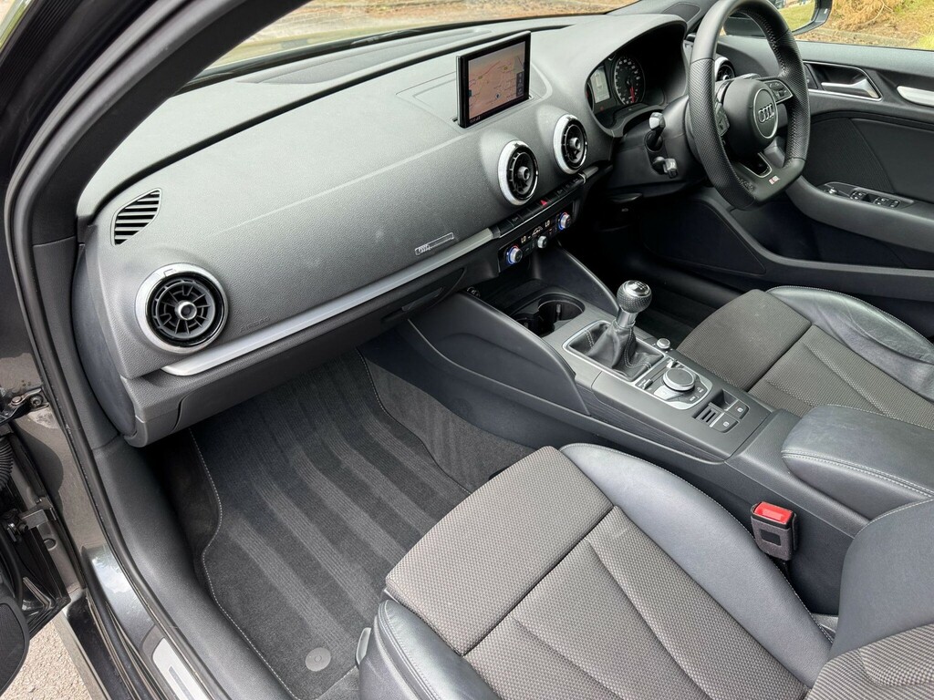 Audi A3 Audi A3 1.5 A3 Sportback 35 Tfsi Sport 5 White #16
