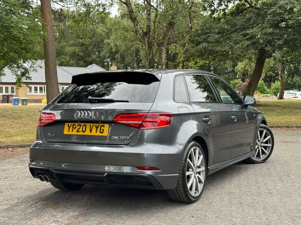 Audi A3 1.5 Tfsi Cod 35 Black Edition Sportback  #2