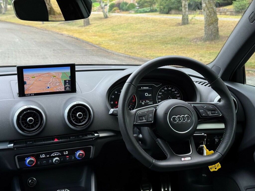 Audi A3 Audi A3 1.5 A3 Sportback 35 Tfsi Sport 5 White #11