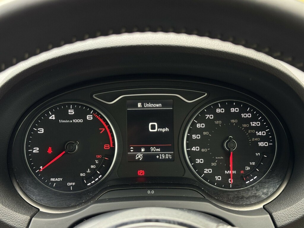Audi A3 Audi A3 1.5 A3 Sportback 35 Tfsi Sport 5 White #52