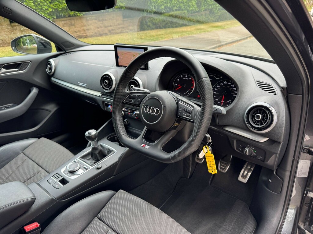 Audi A3 Audi A3 1.5 A3 Sportback 35 Tfsi Sport 5 White #55