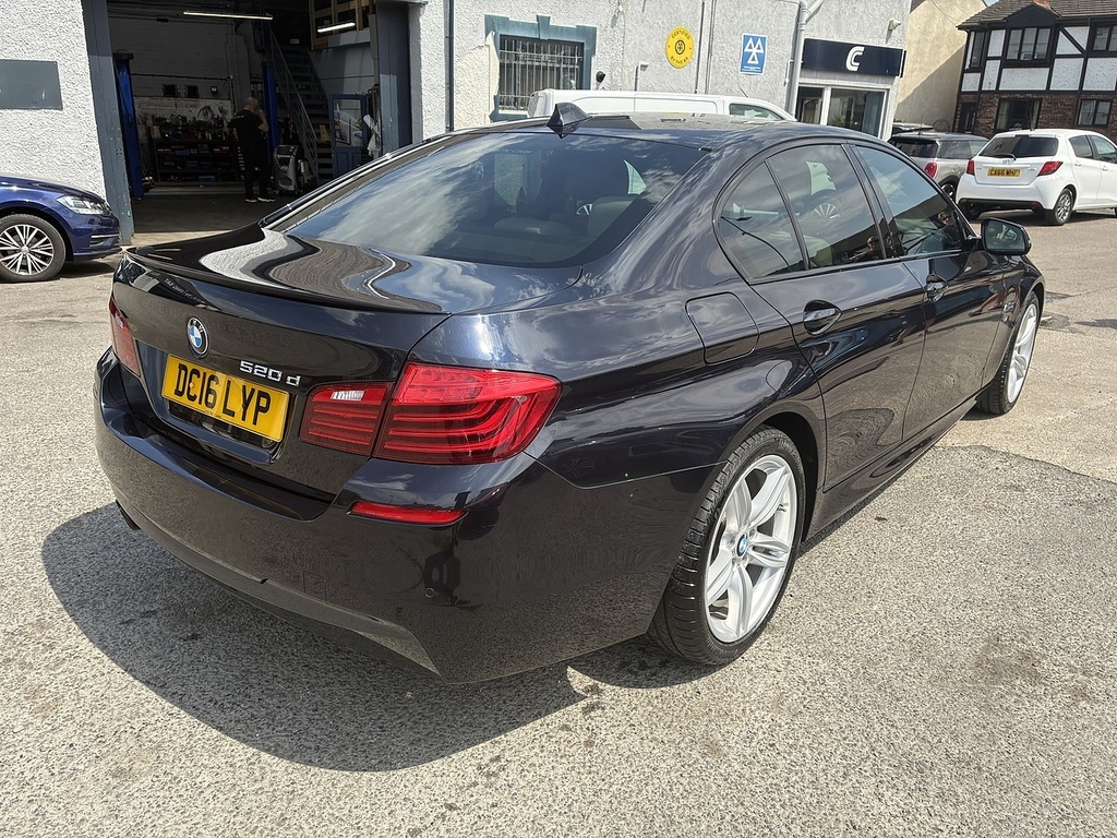 BMW 5 Series 520D M Sport Black #5