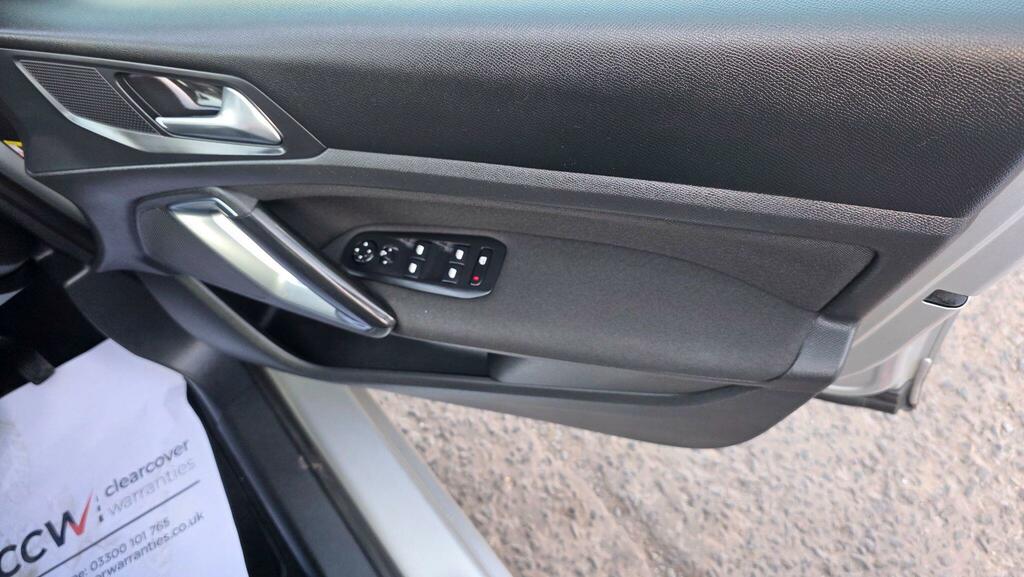 Peugeot 308 1.6 Bluehdi Allure Grey #21