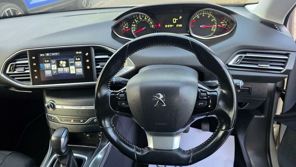 Peugeot 308 1.6 Bluehdi Allure Grey #23