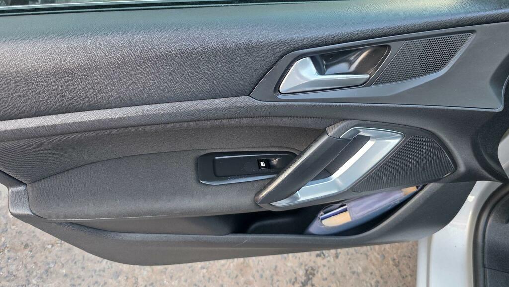 Peugeot 308 1.6 Bluehdi Allure Grey #34