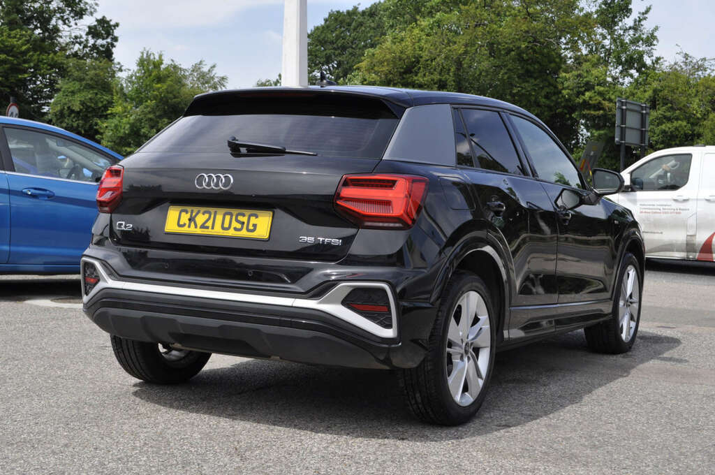 Audi Q2 1.5 Q2 S Line 35 Tfsi Black #6