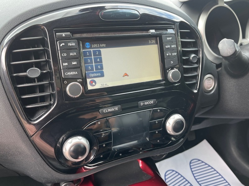 Nissan Juke Tekna White #4
