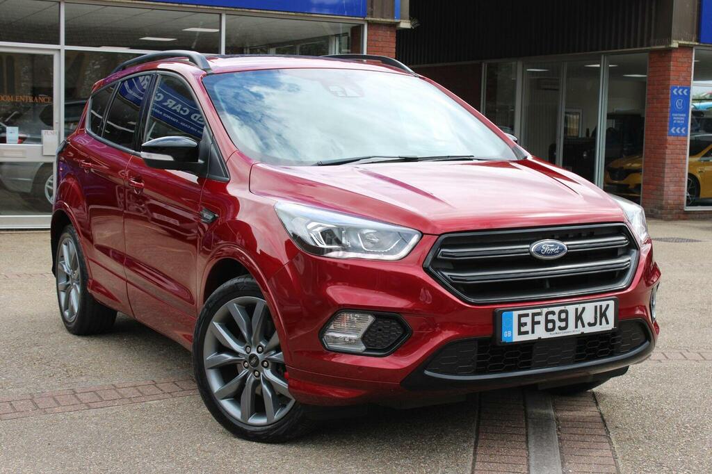 Ford Kuga 2.0 Tdci Ecoblue St-line Edition Powershift Awd Eu Red