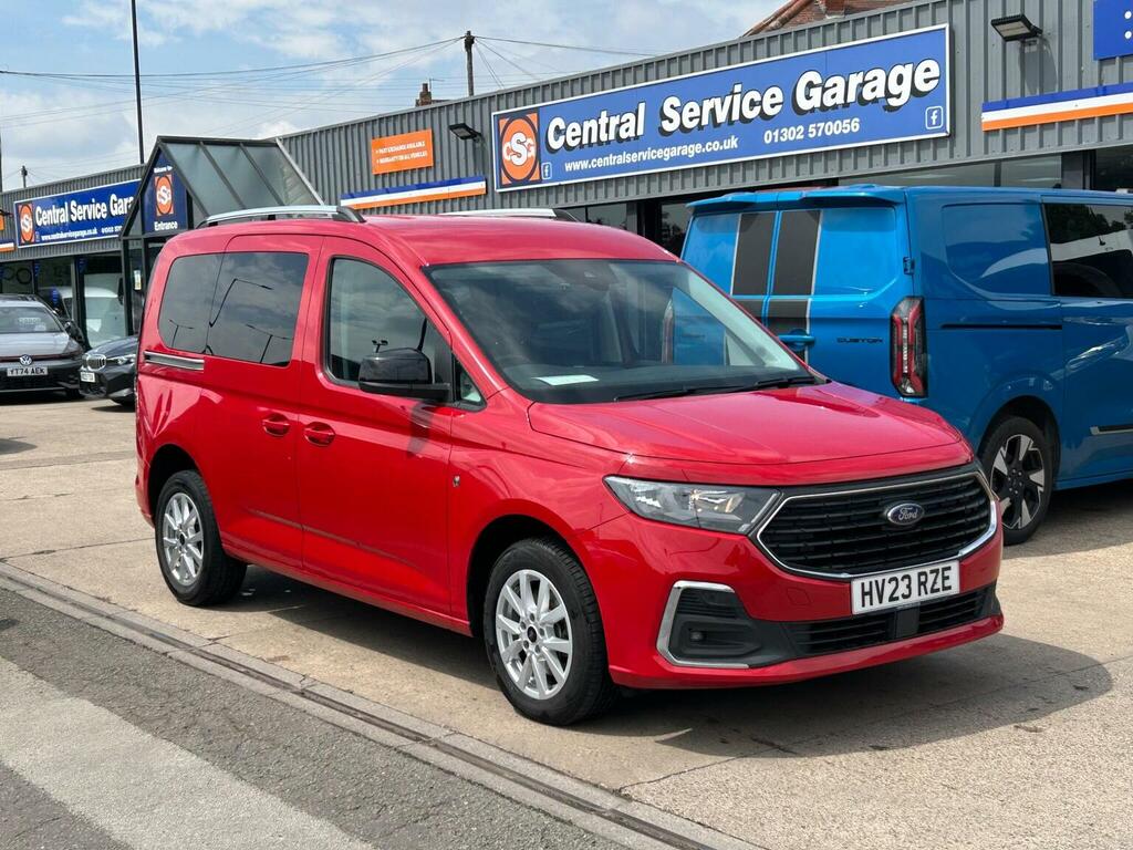 Ford Tourneo Connect 2.0 Ecoblue Titanium Dct Euro 6 Ss Red