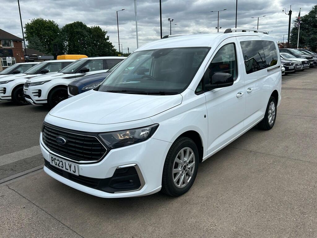 Ford Grand Tourneo Connect 2.0 Ecoblue Titanium Dct Euro 6 Ss White #3