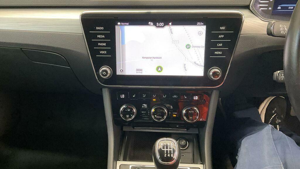 Skoda Superb 2.0 Tdi Se Technology Euro 6 Ss Blue #5